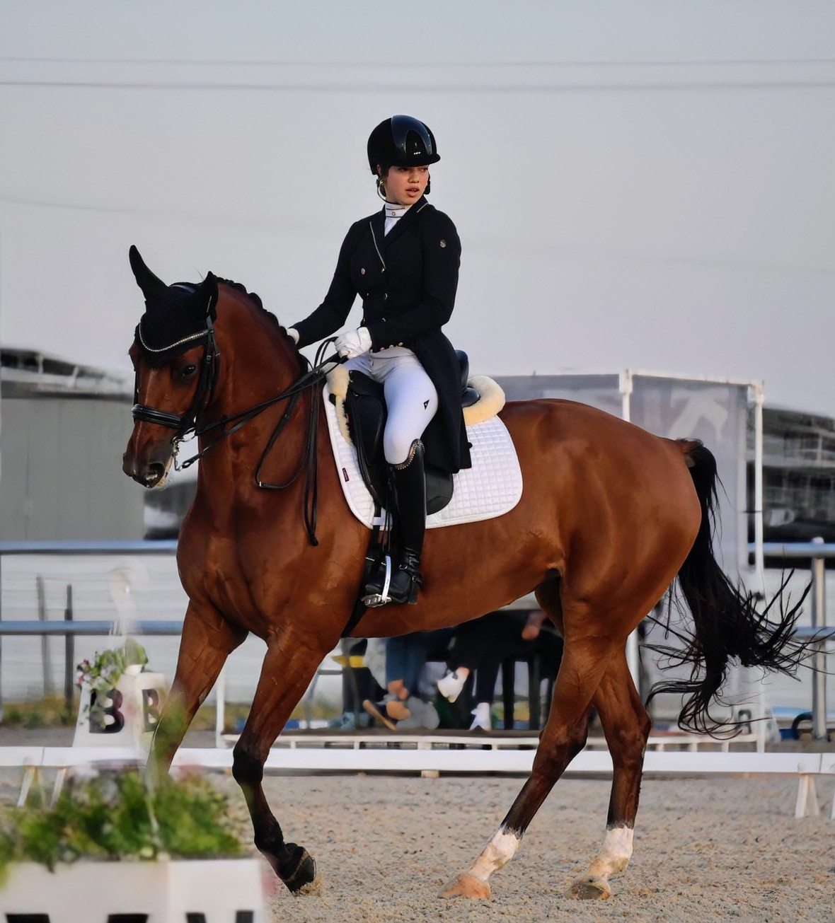 Lishay Gonen riding her horse